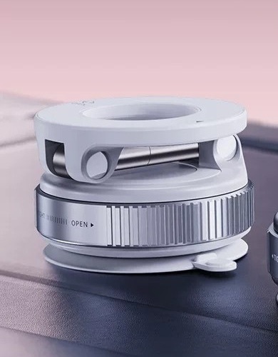 Folded magnetic phone stand in a compact form