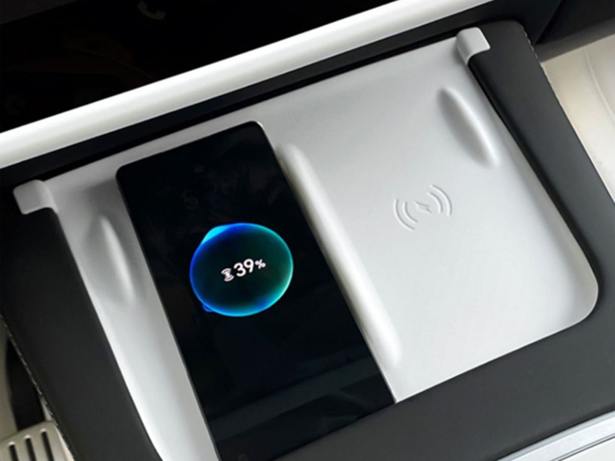Tesla Model 3/Y wireless charger mat installed in the center console